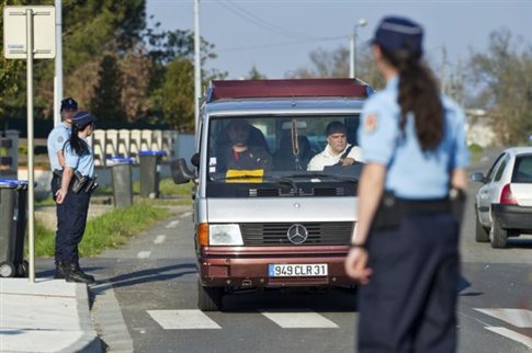 Ανησυχούσαν ότι θα τους καταδώσει