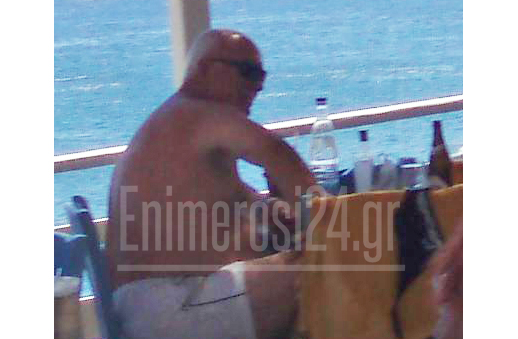 Ο Γιώργος Παπαδάκης στη Μήλο (εικόνες)
