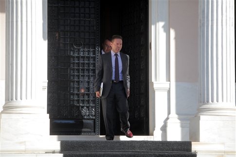 Πρόταση Γ.Στουρνάρα για κεφαλικό φόρο 150 ευρώ στους εκμισθωτές ακινήτων