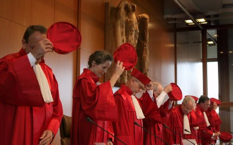 «Ναι» υπό όρους στον μηχανισμό στήριξης