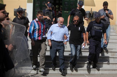 Προθεσμία για να απολογηθεί τη Δευτέρα έλαβε ο Γιάννης Σμπώκος