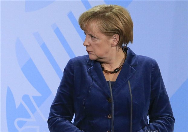 Μέρκελ: «Δεν υπάρχει ''εθνική ανεξαρτησία'' με χρέος πάνω από 80% του ΑΕΠ»
