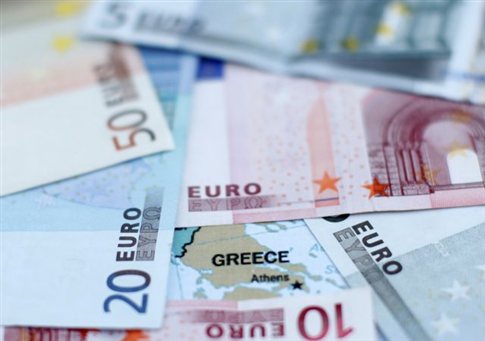 Σχεδόν αναπόφευκτη νέα αναδιάρθρωση του ελληνικού χρέους, εκτιμά σύμβουλος της Μέρκελ