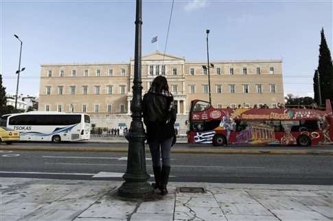 Στην Ελλάδα το υψηλότερο ποσοστό άνεργων νέων εντός Ευρωζώνης
