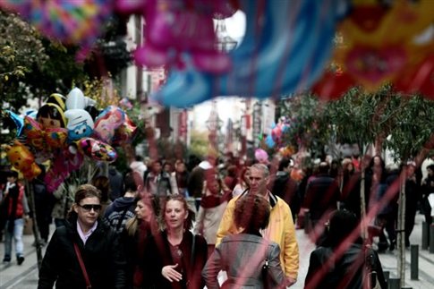 Το εορταστικό ωράριο των καταστημάτων έως την Πρωτοχρονιά