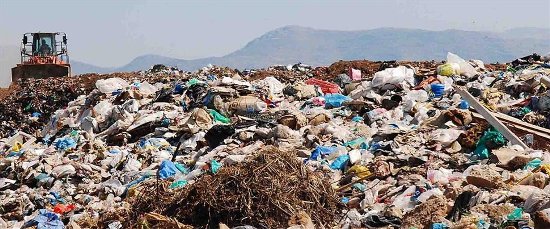 Προβλήματα στην αποκομιδή σκουπιδιών λόγω ΧΥΤΑ Φυλής