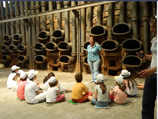 «Τα παιδιά εξερευνούν το μουσείο στο ΓΚΑΖΙ»