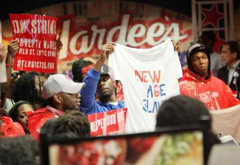 Παναμερικανική απεργία των εργαζομένων στα fast food για τον κατώτατο μισθό