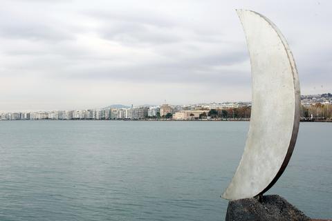 Δείτε τη νέα παραλία της Θεσσαλονίκης