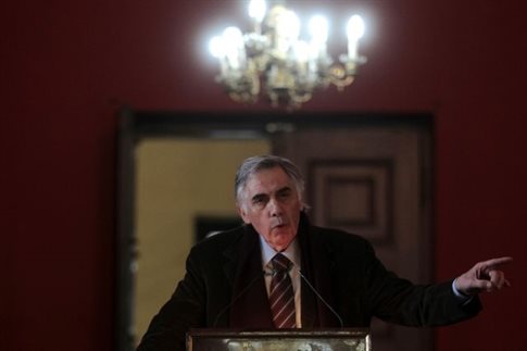 Κατά της παραπομπής Πελεγρίνη στο πειθαρχικό η Σύγκλητος
