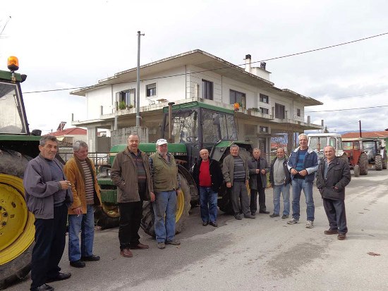 Ξεκίνησε η …έξοδος των τρακτέρ στα Τρίκαλα