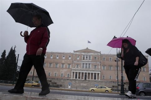 Με βροχές και κατά τόπους ισχυρές καταιγίδες τα Θεοφάνεια