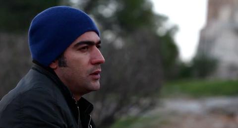 Ιρανός καταγγέλλει: «Μαυροντυμένοι» μου έκοψαν το αυτί με τα δόντια