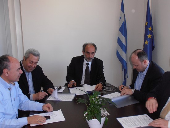 Συνεργασία της Περιφέρειας Δυτικής Ελλάδας με τα Επιμελητήρια για την ενίσχυση της εξωστρέφειας στην ιταλική και παγκόσμια αγορά