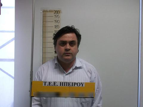 Αυτός είναι ο παιδίατρος που συνελήφθη για παιδική πορνογραφία
