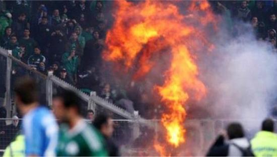 Επεισόδια πριν από την έναρξη του ντέρμπι Παναθηναϊκού - ΠΑΟΚ στη Λεωφόρο