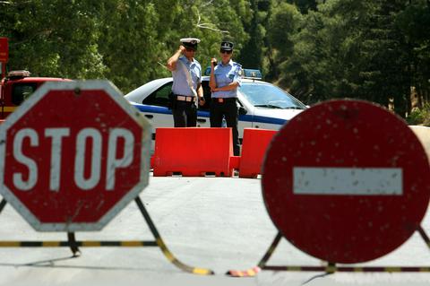Σοκ στο Παγκράτι: Βρέθηκε ταριχευμένη γυναίκα σε διαμέρισμα