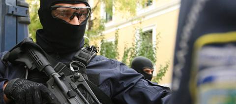 Ληστεία με άρωμα τρομοκρατίας σε τράπεζα στο Συκούριο Λάρισας
