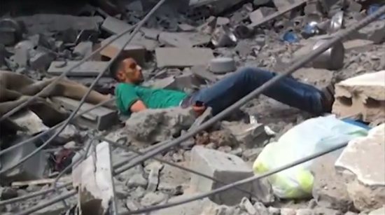 Βίντεο-σοκ: Ισραηλινοί σκοτώνουν εν ψυχρώ νεαρό Παλαιστίνιο