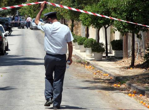 «Γάζωσαν» κατάστημα στα Χανιά