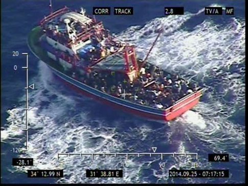 Σε εξέλιξη η επιχείρηση διάσωσης των μεταναστών ανοικτά της Πάφου