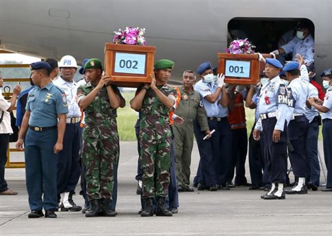«Αντικείμενο στο βυθό» στην περιοχή συντριβής του αεροπλάνου της AirAsia