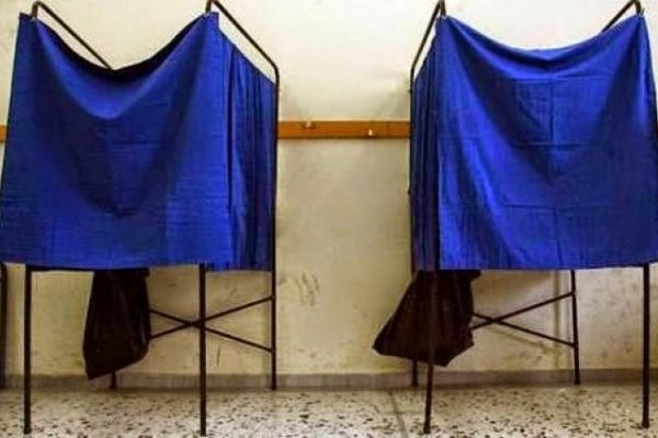 Δεν πήγε κανείς να ψηφίσει σε εκλογικό τμήμα στη Νίκαια