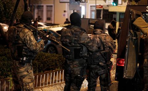 Επίθεση αυτοκτονίας στην Κωνσταντινούπολη- Νεκρός ένας αστυνομικός