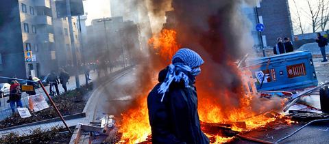 Επεισόδια και 350 συλλήψεις στα γραφεία της ΕΚΤ στην Φρανκφούρτη