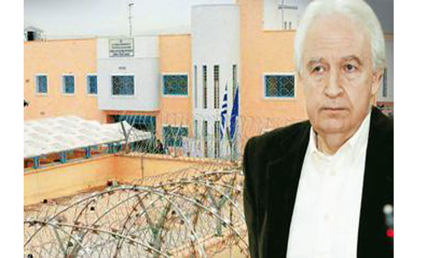 Κεραυνοί Γιωτόπουλου κατά «απεργών πείνας»