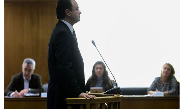Φυλάκιση ενός έτους με τριετή αναστολή στον Παπακωνσταντίνου - κρίθηκε ένοχος για πλημμέλημα
