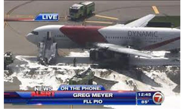 Boeing 767 πήρε φωτιά κατά την απογείωση στη Φλόριντα