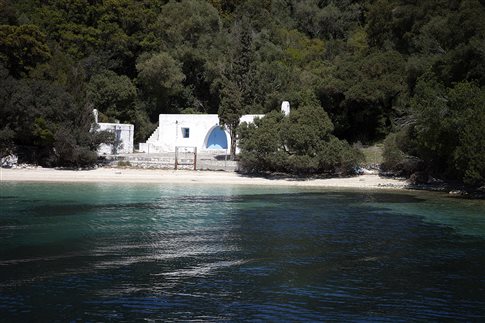 Λαμπερός γάμος της Ριμπολόβλεβα στον Σκορπιό
