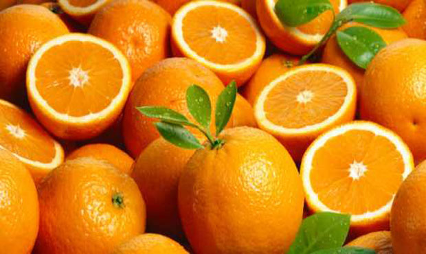 Δωρεάν διανομή ακτινιδίων και πορτοκαλιών