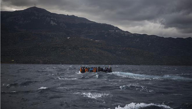 Οκτώ μετανάστες, ανάμεσά τους έξι παιδιά, πνίγηκαν σε νέο ναυάγιο στο Αιγαίο