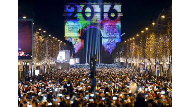 Γαλλία: 622 άνθρωποι συνελήφθησαν την Πρωτοχρονιά
