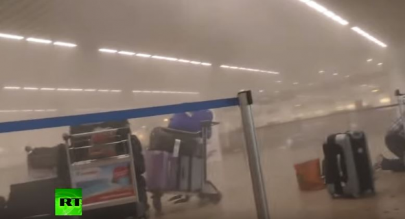 ΒΙΝΤΕΟ - Ντοκουμέντο μέσα από το αεροδρόμιο αμέσως μετά την έκρηξη