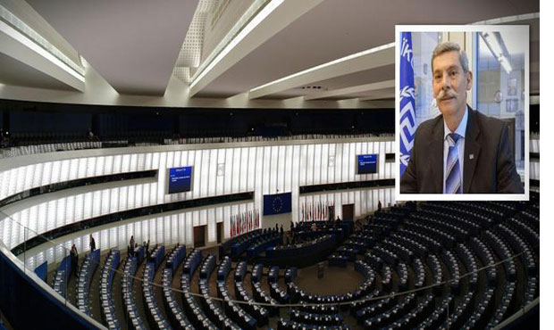 Ευρωβουλευτής της ΧΑ εκδιώχθηκε από το Κοινοβούλιο