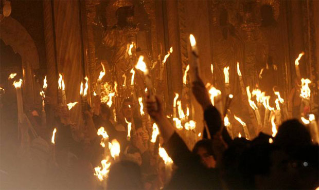 Στα Ιεροσόλυμα το Μ.Σάββατο η ελληνική αντιπροσωπεία για την αφή του Αγίου Φωτός