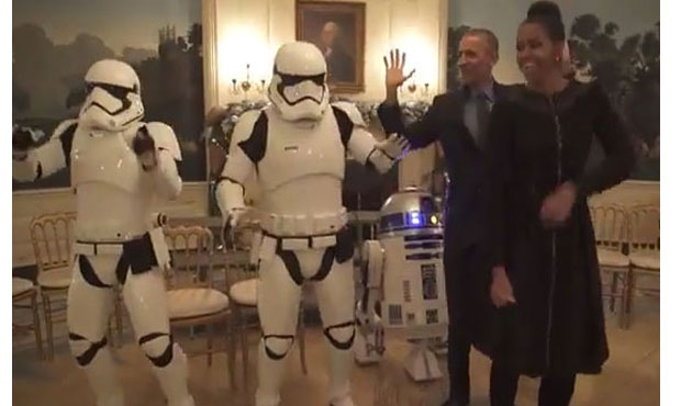 Ο χορός του Ομπάμα με τη Μισέλ για τα Star Wars (βίντεο)